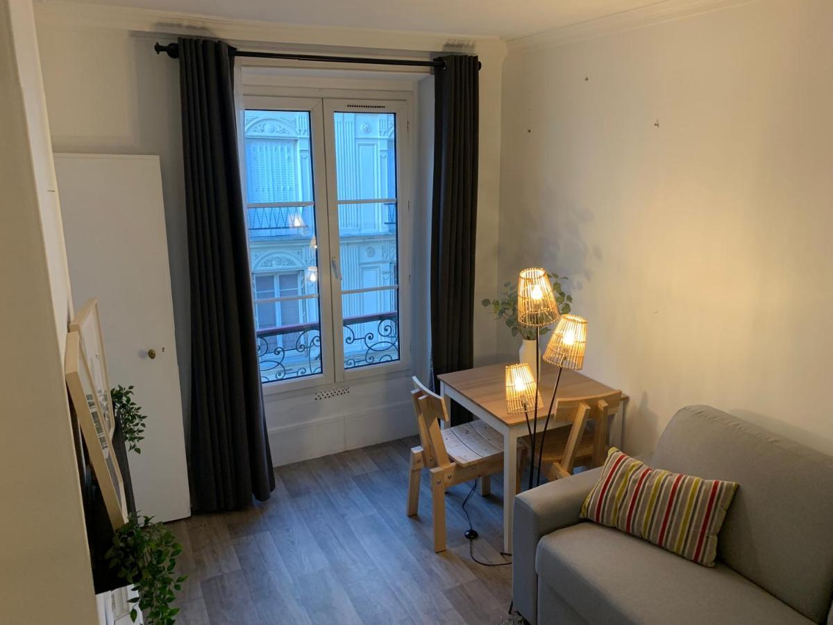 Studio Moderne Au Coeur De Paris Batignolles Kültér fotó