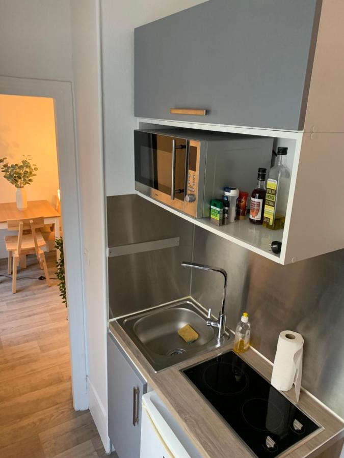 Studio Moderne Au Coeur De Paris Batignolles Kültér fotó